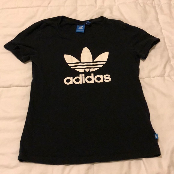 adidas Tops - Adidas originals T-shirt